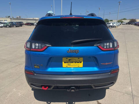 2021 Jeep Cherokee Trailhawk