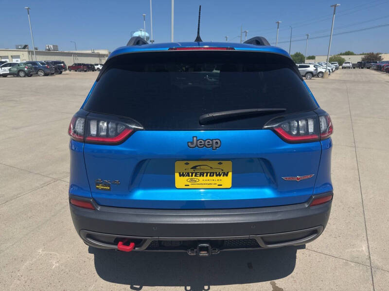 2021 Jeep Cherokee Trailhawk