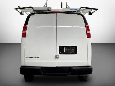 2021 Chevrolet Express 2500