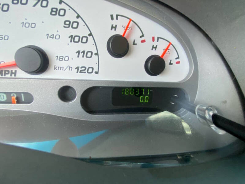 2004 Ford Explorer Sport Trac XLS