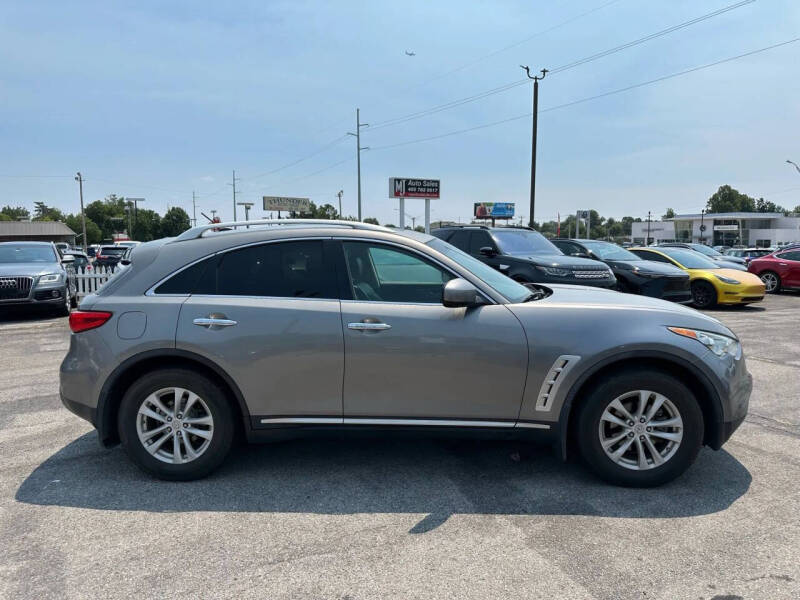 2011 Infiniti FX35