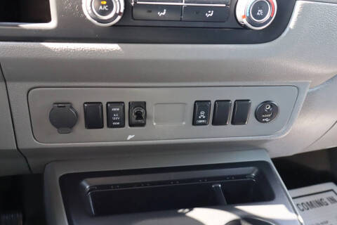 2014 Nissan NV