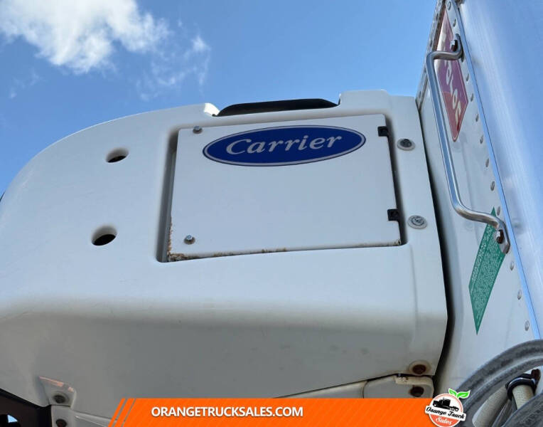 2017 Freightliner M2 106