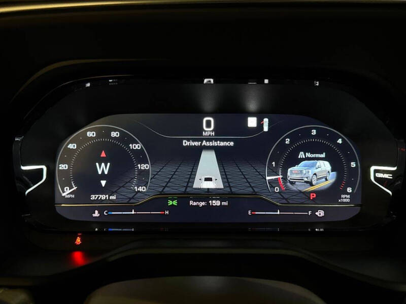 2023 GMC Yukon Denali