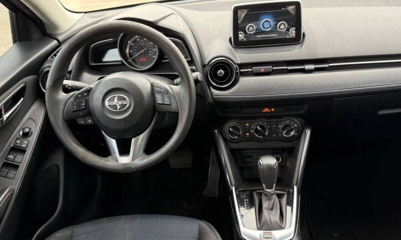 2016 Scion iA