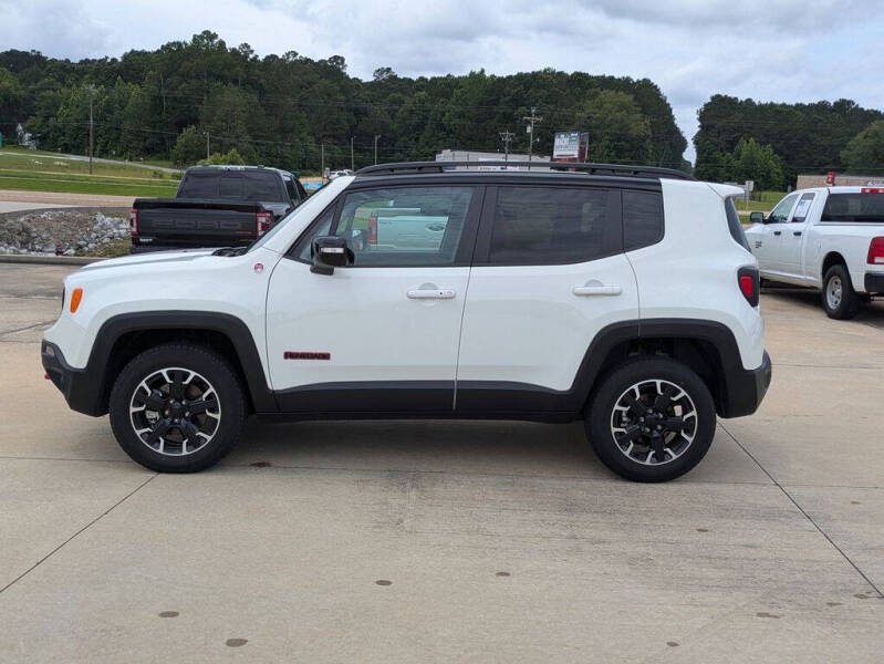 2023 Jeep Renegade Trailhawk