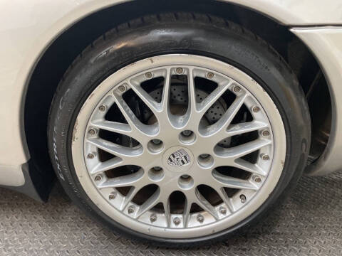 1999 Porsche 911 Carrera