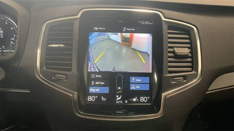 2019 Volvo XC90 T6 Momentum
