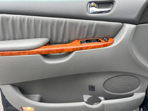 2009 Toyota Sienna XLE