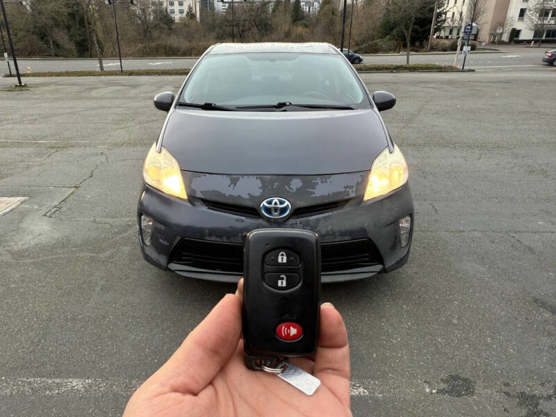 2012 Toyota Prius Two