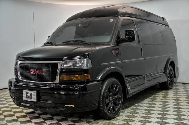 2023 GMC Savana 2500