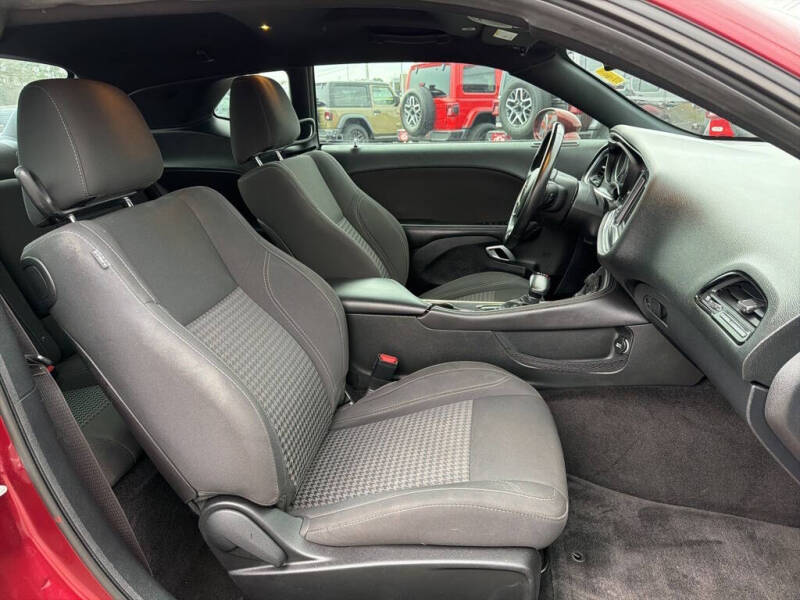 2018 Dodge Challenger SXT