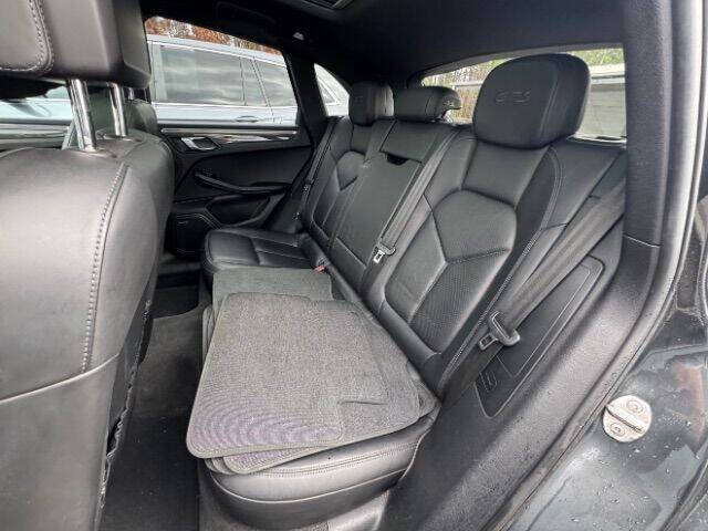 2017 Porsche Macan GTS