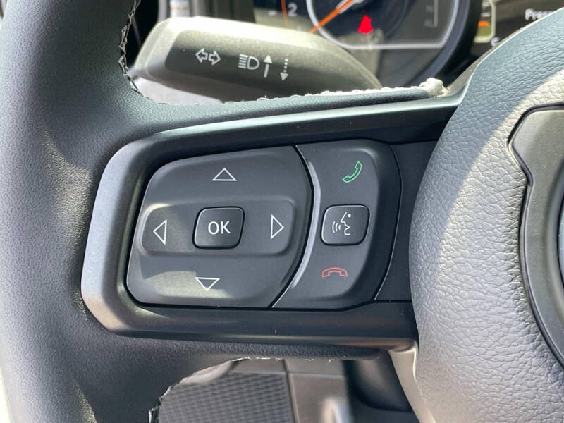 2025 Jeep Gladiator Willys