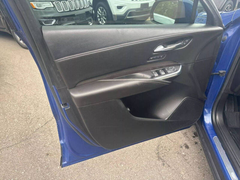 2021 Cadillac XT4 Sport