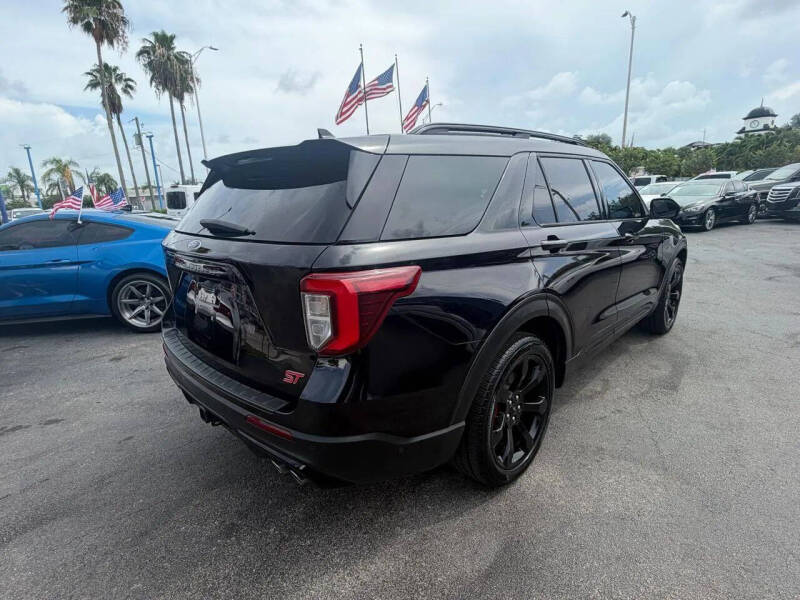 2020 Ford Explorer ST