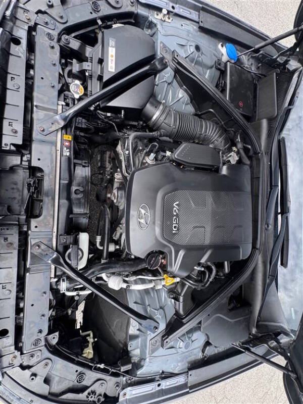 2016 Hyundai Genesis