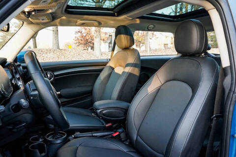 2023 MINI Hardtop 2 Door Cooper