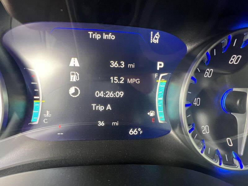 2024 Chrysler Pacifica Touring