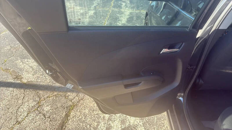2015 Chevrolet Sonic LT Manual