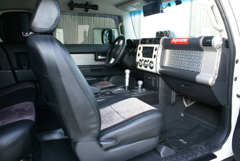 2012 Toyota FJ Cruiser