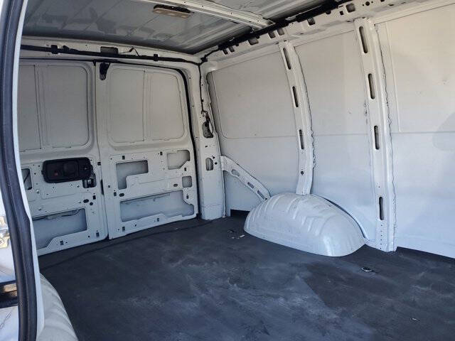 2023 Chevrolet Express 2500