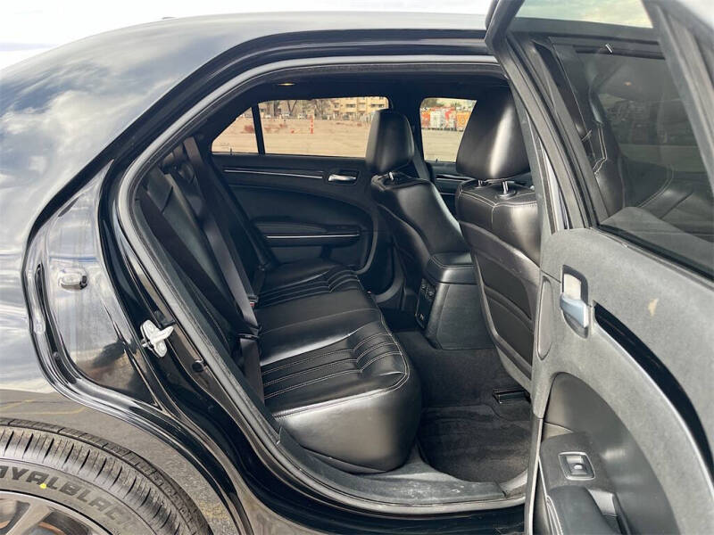 2022 Chrysler 300 S V6