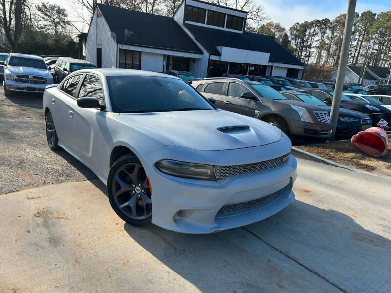 2019 Dodge Charger GT photo 2