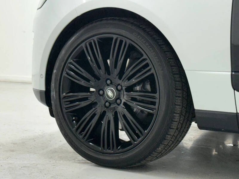 2020 Land Rover Range Rover P525 HSE