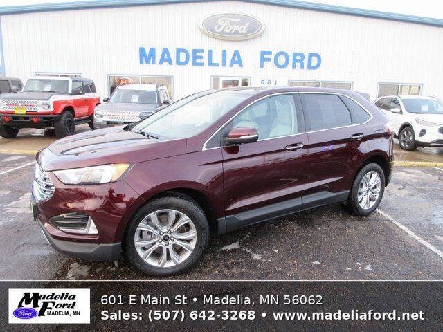 2024 Ford Edge Titanium