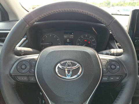2023 Toyota Corolla Cross LE