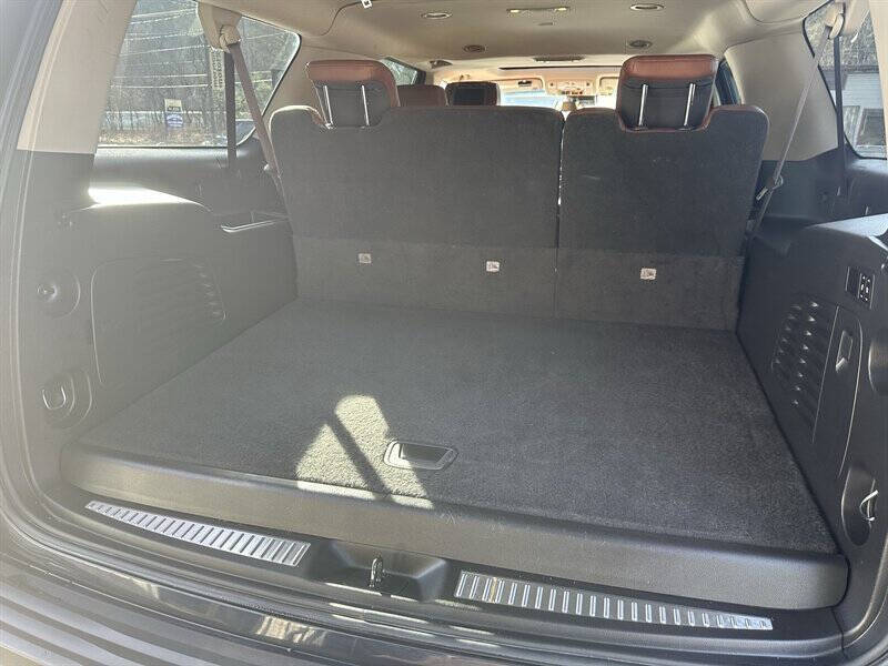 2017 Cadillac Escalade ESV Luxury