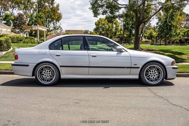 2002 BMW M5