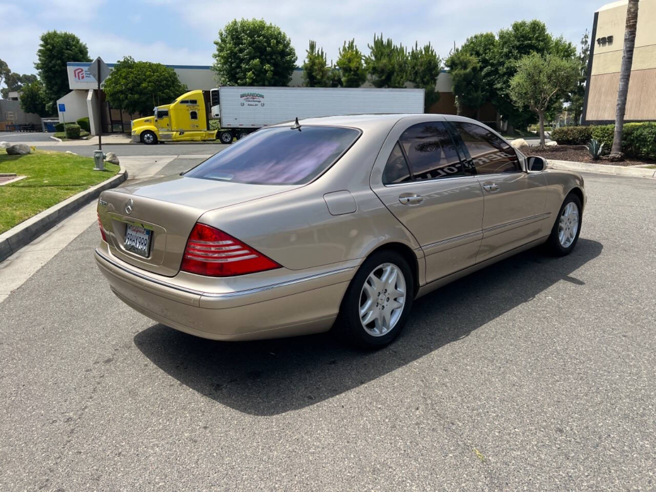 2006 Mercedes-Benz S-Class for sale at ZRV AUTO INC in Brea, CA