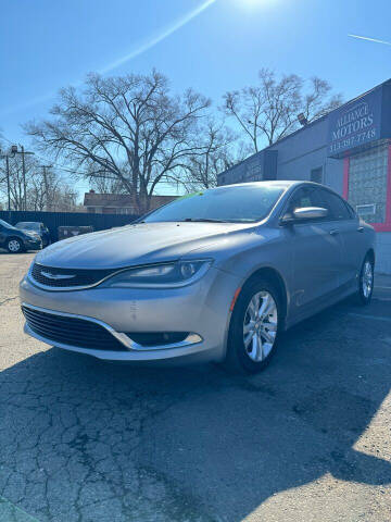 2015 Chrysler 200 for sale at Alliance Motors in Detroit MI