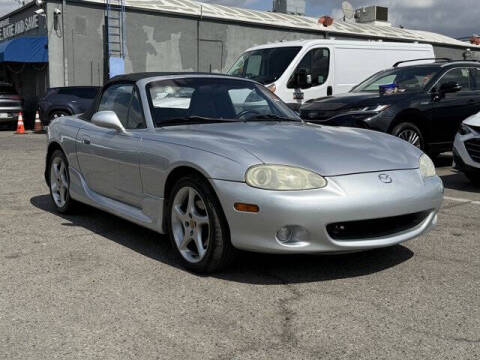 2003 Mazda MX-5 Miata LS