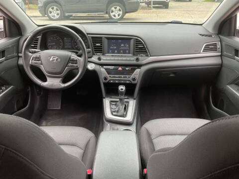 2018 Hyundai Elantra