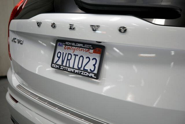 2019 Volvo XC90 T6 Momentum