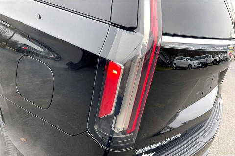 2022 Cadillac Escalade Premium Luxury