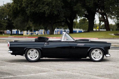 1956 Ford Thunderbird