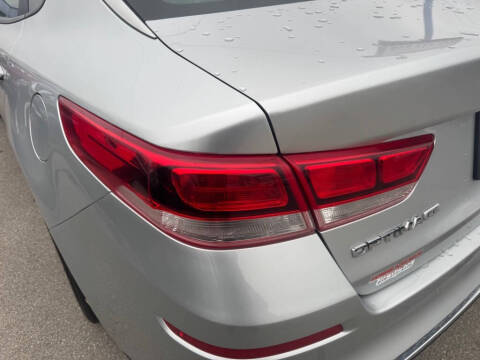 2019 Kia Optima LX