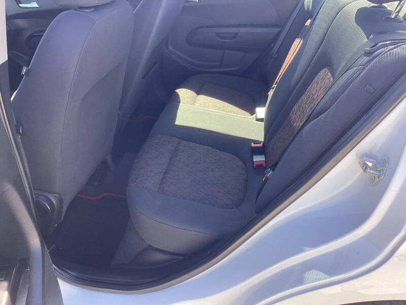 2018 Chevrolet Sonic LT Auto