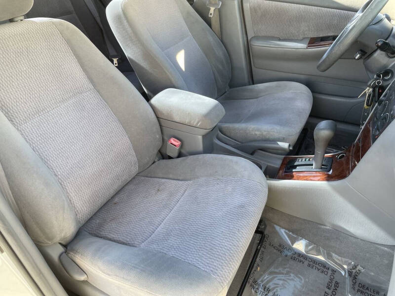 2006 Toyota Corolla LE