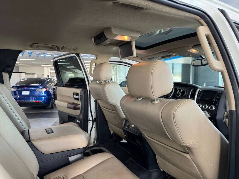 2012 Toyota Sequoia Platinum