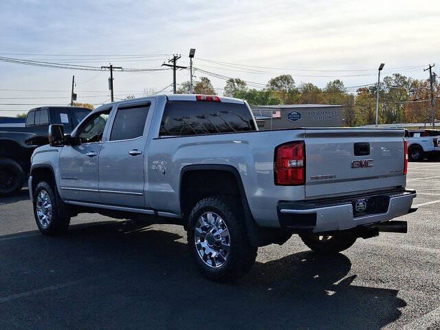 2018 GMC Sierra 2500HD Denali