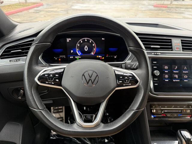 2022 Volkswagen Tiguan SE R-Line Black