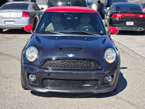 2009 MINI Cooper John Cooper Works