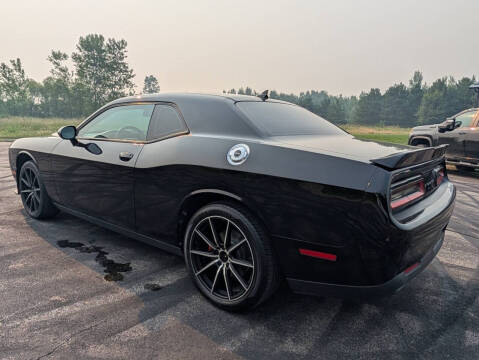 2015 Dodge Challenger SXT Plus