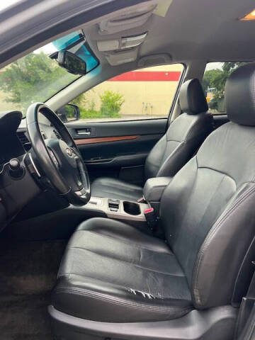 2013 Subaru Outback 2.5i Limited