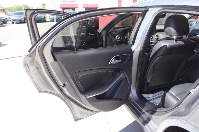 2015 Mercedes-Benz GLA GLA 250